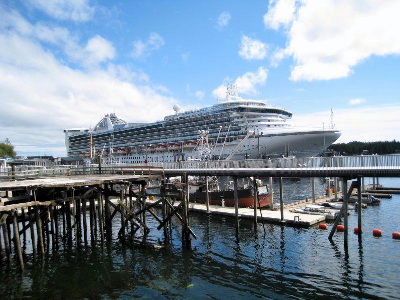 cruise_ship_ketchikan-1.jpg - Huge cruise ship docked in Ketchikan.  A small city of passengers disembark to the shops in town and then depart a few hours later.