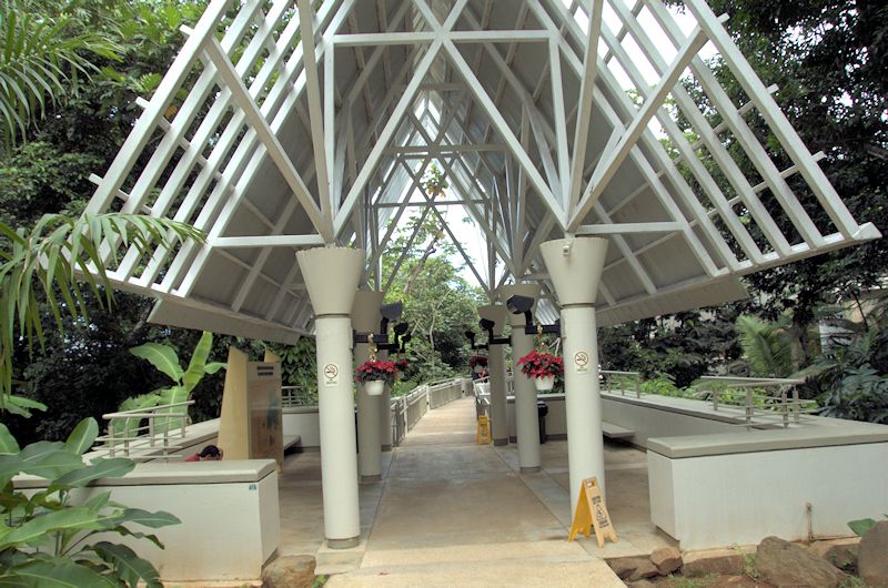 elyun4.jpg - Access entry to visitor center