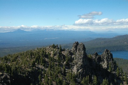 04pinnacles_paulina_peak.jpg