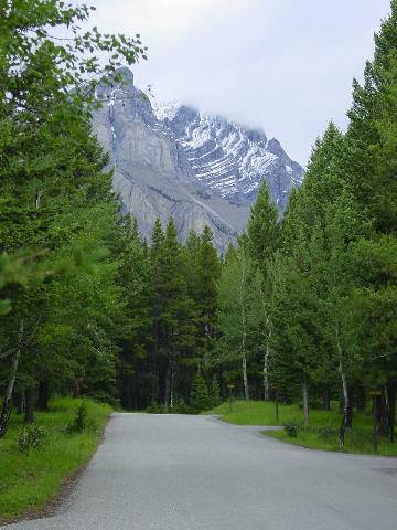 banff_tunneltrailer01.jpg