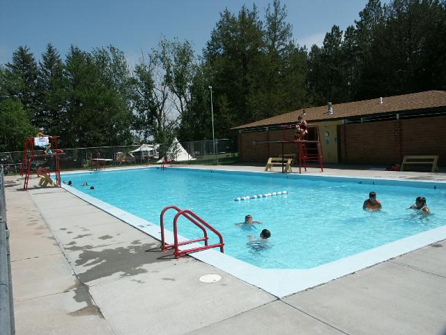 02bessey_swimming_pool.jpg